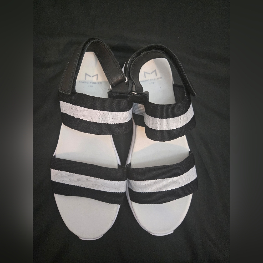 Marc Fisher Monochrome‎ Striped Sandals